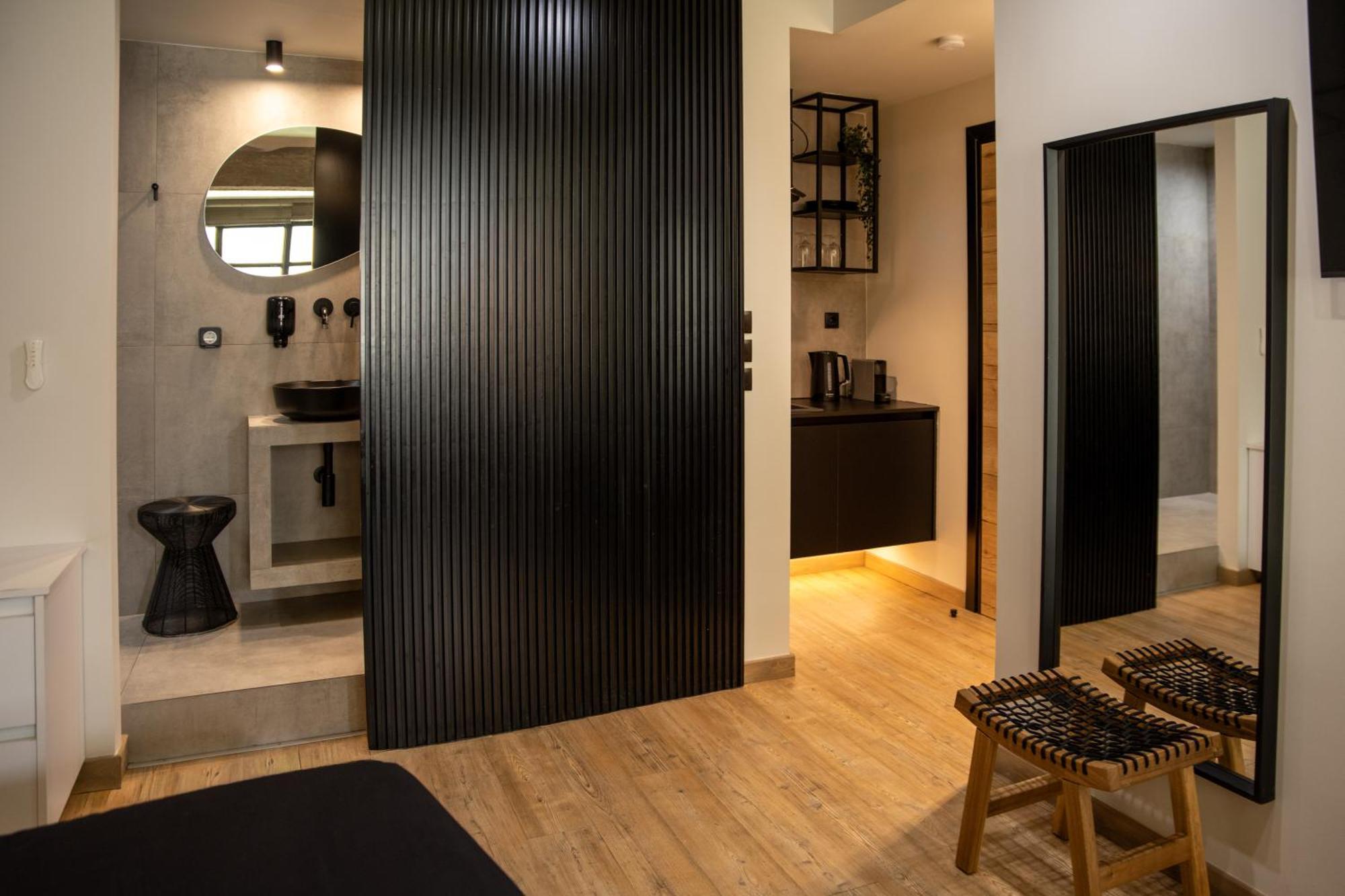 Family Studio